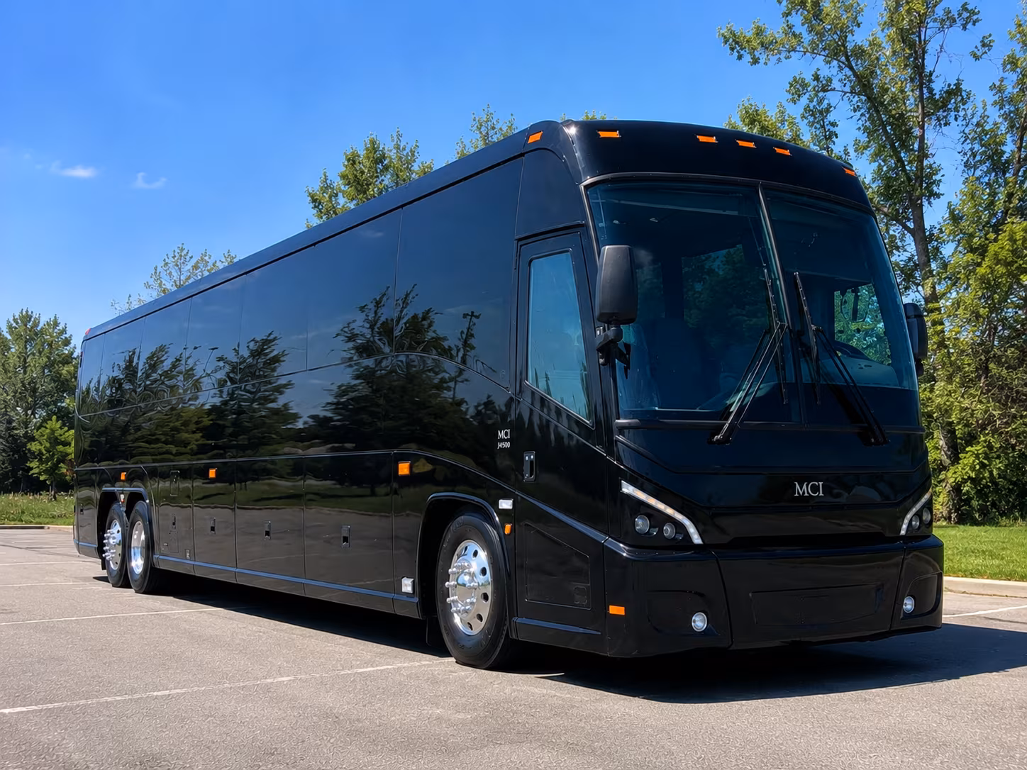 fall harvest season wine tours out of bayonne book fast
